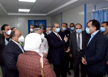 رئيس الوزراء يتفقد الأعمال الإنشائية لمبنى الطوارئ والجراحات الجديد بمستشفى شبين الكوم التعليمي