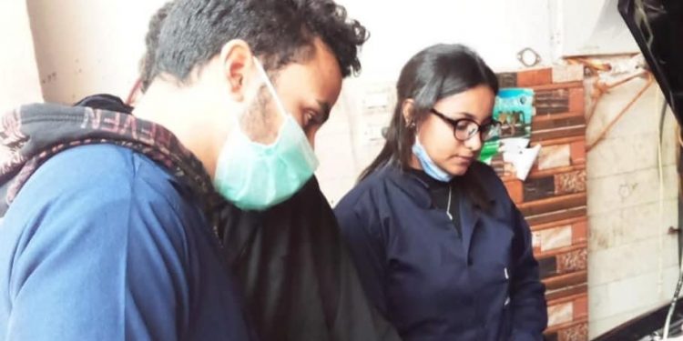 تدريب طلاب جامعة الدلتا التكنولوجية في المركز العالمي لصيانة السيارات