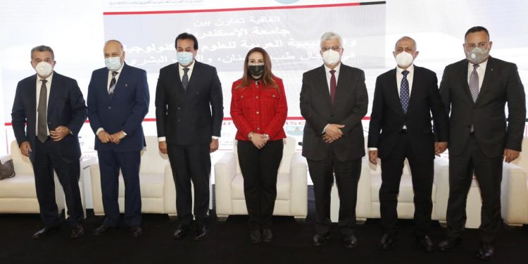 رئيس جامعة الإسكندرية: هدفنا التنافسية العالمية وافتتاح فرع جوبا 2022