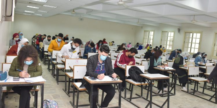 كليات جامعة القاهرة ملتزمة بخطة الوقاية من فيروس كورونا المستجد