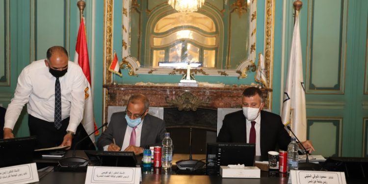 بروتوكول تعاون مشترك بين جامعة عين شمس ووكالة الفضاء المصرية