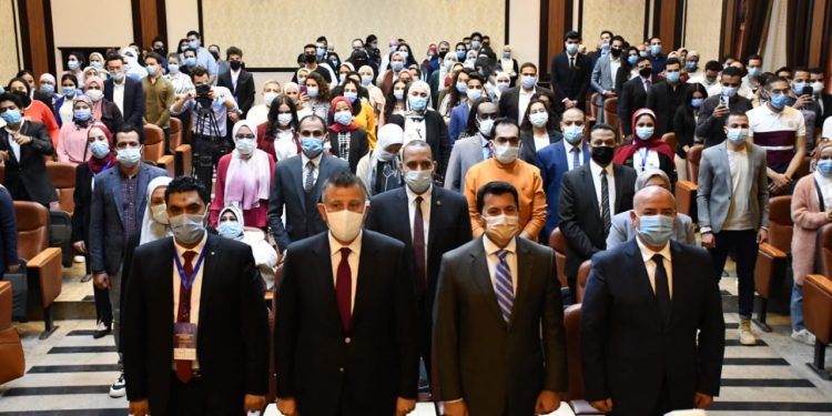 افتتاح مؤتمر ومعرض «رواد 2021» للتخطيط الوظيفي