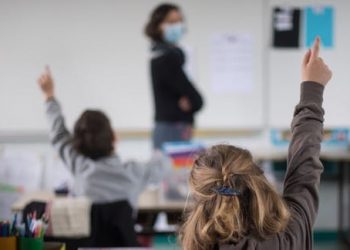 بسبب كورونا.. إغلاق كافة المدارس في كمبوديا