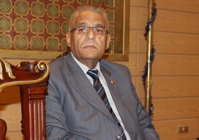 20 ألف جنيه للحالة.. صرف الإعانات الصحية للمعلمين