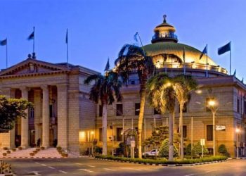 جامعة القاهرة