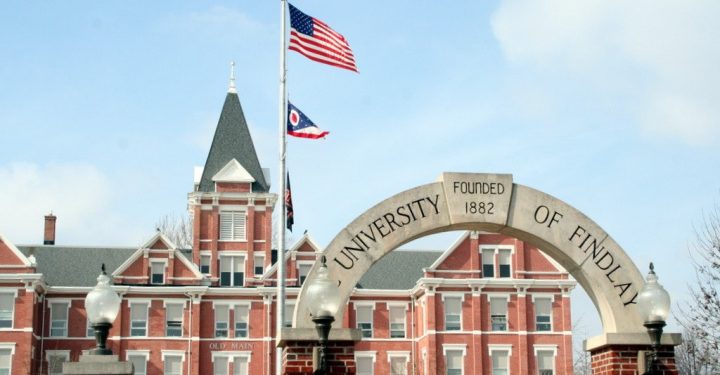 غدًا.. آخر فرصة للتقديم على منحة جامعة فيندلاي الأمريكية
