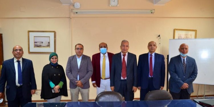 بروتوكول بين وكالة الفضاء المصرية ومعهد الهندسة بأكاديمية طيبة