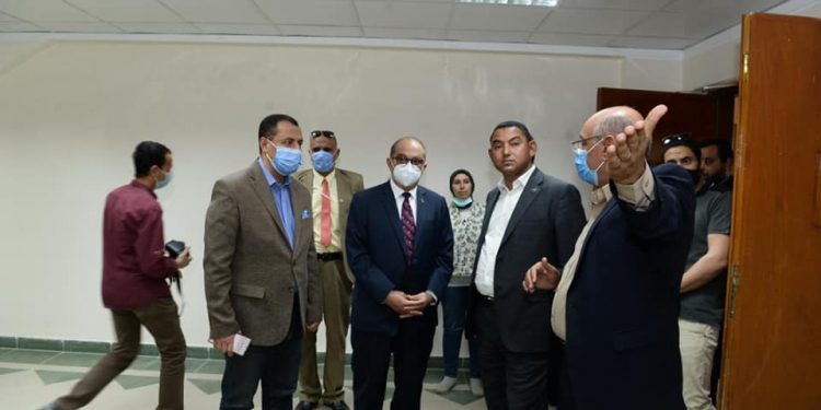 رئيس جامعة أسيوط يكشف تفاصيل القرية الأولمبية|صور