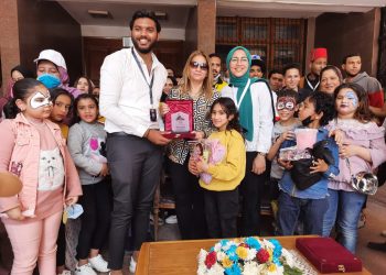 "آداب عين شمس" تحتفل بيوم اليتيم