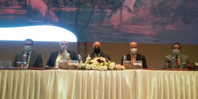 انطلاق فعاليات الأسبوع العالمي لأمراض الأوردة بطب جامعة أسوان