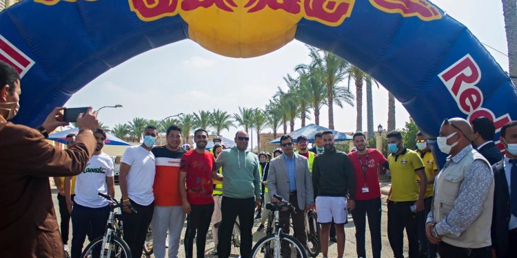 الجامعة البريطانية تنظم اليوم الرياضي بحضور وزير الشباب|صور