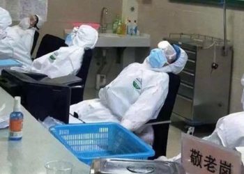 الأطباء استهلكوا تماما فى مواجهة كورونا