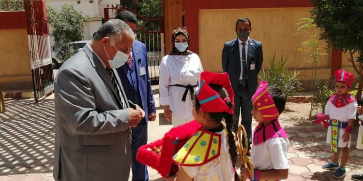 مديرة المدرسة اليابانية: نسهدف تربية التلاميذ على القيم والسلوكيات الإيجابية وغرس فكر التعاون