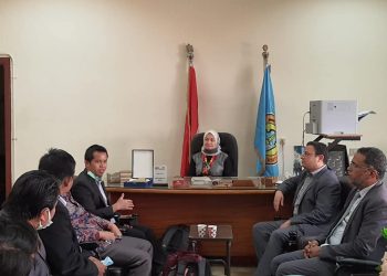 عميدة العلوم الإسلامية تستقبل وفد من دولة إندونيسيا ..لبحث سبل التعاون المشترك