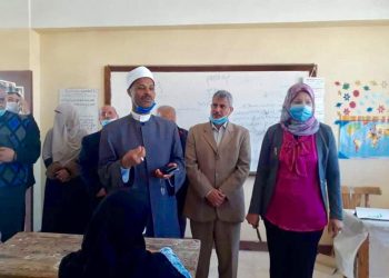 رئيس منطقة الإسكندرية الأزهرية يتابع ختام زيارة الجودة لمعاهد المنطقة