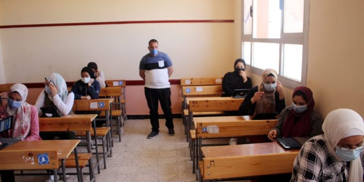 تعليم بلا حدود: تضارب القرارات يكشف عدم وجود خطة أو رؤية واضحة لدى وزارة التعليم