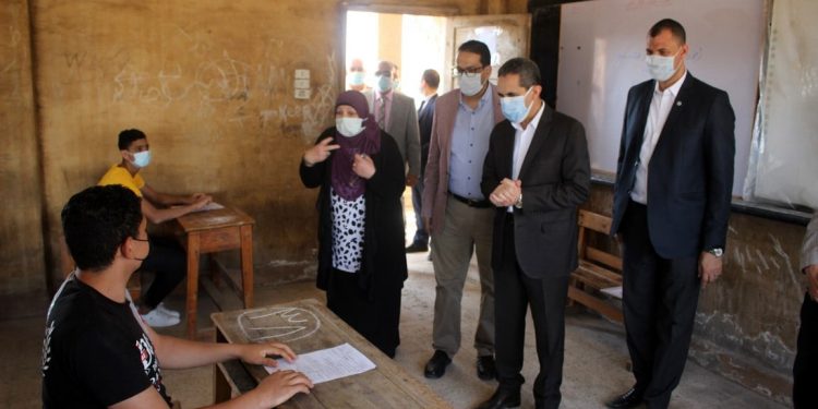 تعليم الغربية: 98 ألف طالب بالمرحلة الابتدائي 37 ألف بالثانوية أدوا امتحانات اليوم دون شكاوى