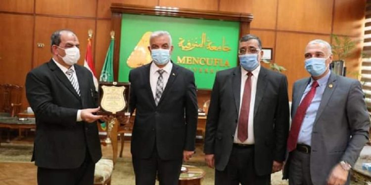 انطلاق فعاليات منتدى "العلوم الإنسانية وتحديات العصر" بـ"آداب المنوفية"