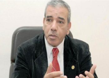 الدكتور عباس شراقي، أستاذ الجيولوجيا والموارد المائية بجامعة القاهرة