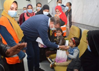 رئيس جامعة سوهاج يشارك في احتفالات يوم اليتيم