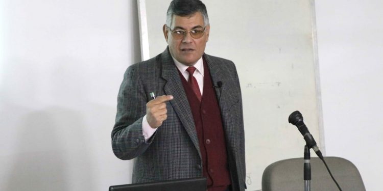 \ د أشرف العدوى استشارى الصدرية وخبير منظمة الصحة العالمية