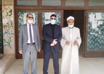 الوكيل الشرعي للإسكندرية يتفقد سير العملية التعليمية بمعهد بنين برج العرب