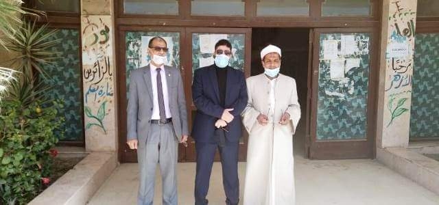 الوكيل الشرعي للإسكندرية يتفقد سير العملية التعليمية بمعهد بنين برج العرب