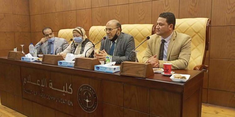 مستقبل التسويق الإلكتروني في ظل تقنيات الذكاء الاصطناعي.. مشروعات بحثية بإعلام الأزهر