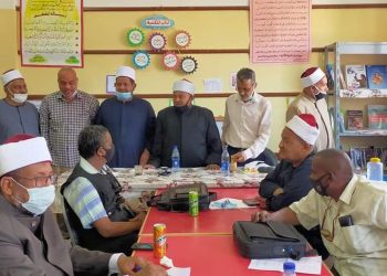 رئيس منطقة أسوان الأزهرية يتابع استعدادات معاهد المنطقة لضمان جودة التعليم والاعتماد