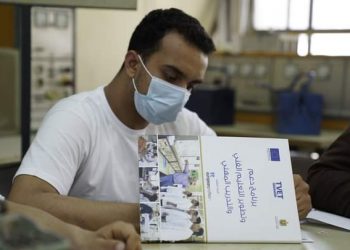 استكمال تدريب هؤلاء الطلاب على الجدارات التى لم يتم الانتهاء منها