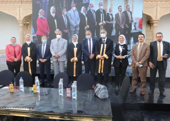 رئيس جامعة الأزهر يشهد حفل تخريج الدفعة 49 بطب الأزهر