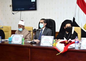 نائب رئيس جامعة الأزهر ومحافظ الغربية يفتتحان ندوة حوار حضاري حول وثيقة الأخوة الإنسانية