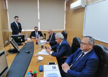 رسالة ماجستير بطب الأزهر تتناول العلاج الجراحي لكسور عظمة الترقوة في البالغين