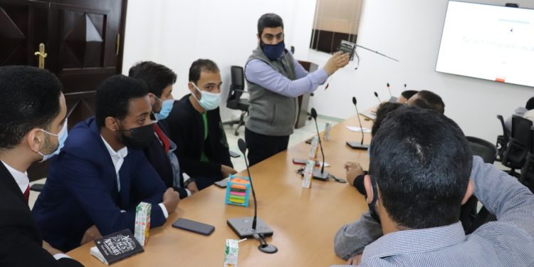 طلاب جامعة حلوان في زيارة لوكالة الفضاء المصرية بالعاصمة الإدارية