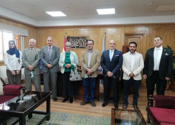 نائب رئيس جامعة الأزهر يبحث سبل التعاون مع معهد تكنولوجيا المعلومات والاتصالات