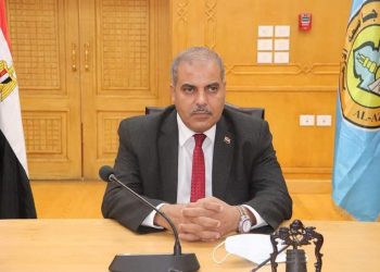 جامعة الأزهر تضع إمكاناتها الفنية والطبية في خدمة مصابي القطار 949