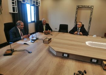 أمين المجلس الأعلى للمستشفيات الجامعية يشيد بجهود قطاع الطب بجامعة الأزهر في ظل جائحة كورونا