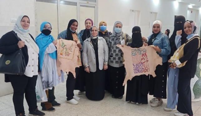 دراسات إسلامية الأزهر تنظم ورشة عمل حول الكتابة على الجلد بالتعاون مع هيئة قصور الثقافة