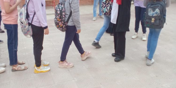 ” الجيار” يتابع امتحانات شهر ابريل لطلاب تعليم الجيزة 