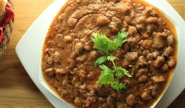 16 نصيحة لتجنب العطش خلال الصيام