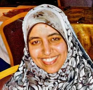 أبرزها أفضل ماجستير ودكتوراه.. إكرام العدس صائدة الجوائز