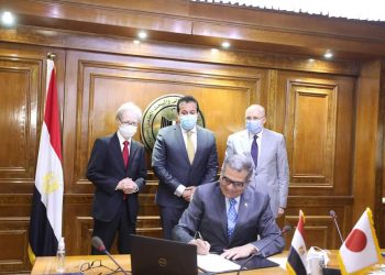 وزير التعليم العالي يشهد توقيع اتفاقية تعاون بين جامعتى الجلالة و هيروشيما اليابانية