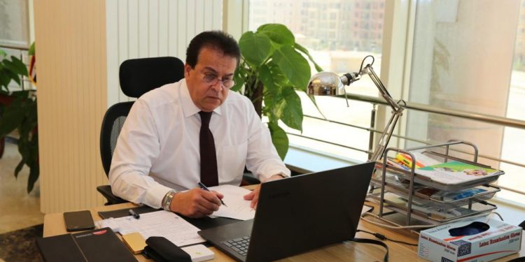 اعتماد 12 معمل دوليا بجامعة طنطا بتكلفة 9 مليون 600 ألف جنيه