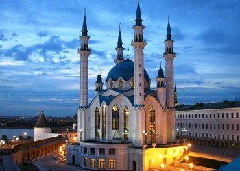 معالم إسلامية عالمية.. مسجد كول شريف بروسيا ثاني أكبر مساجد أوروبا