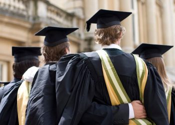 للطلاب الدوليين.. تعرف على أقل المصروفات الدراسية بالجامعات في أستراليا