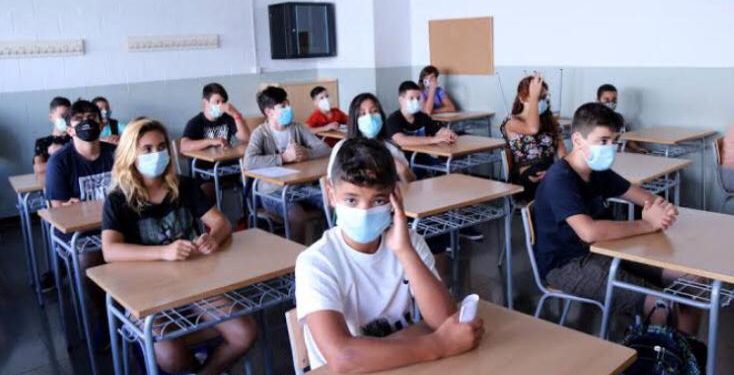 التعليم في إسبانيا.. طموحات في كتالونيا من أجل العودة إلى المدارس