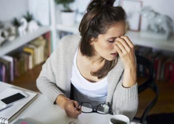 ثقافة العمل السام ظاهرة تهدد المجتمعات: فما هي؟