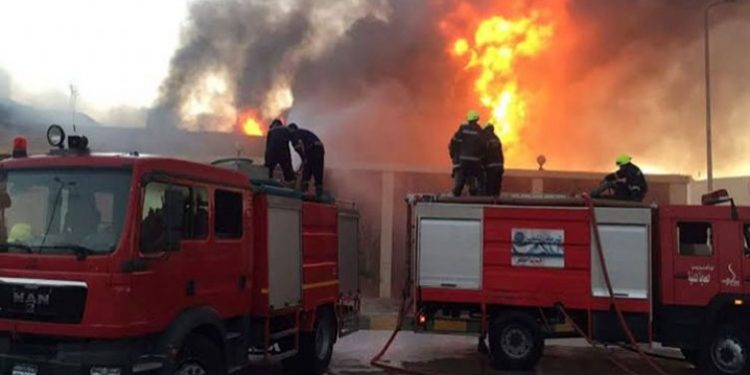 الصحة: رفع حالة الاستعداد بمستشفيات الإسماعيلية والدفع بـ50 سيارة إسعاف لموقع الحريق