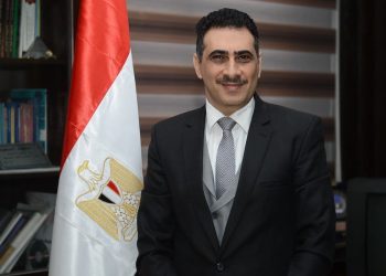 عميد اقتصاد وعلوم سياسية: السياحة المصرية ستشهد نموا كبيرا بعد افتتاح متحف الحضارة