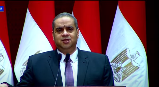 رئيس هيئة الدواء المصرية: صناعة الدواء أمن قومي لا غنى عنه